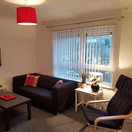 Bathgate Contractor And Business Apartment ภายนอก รูปภาพ