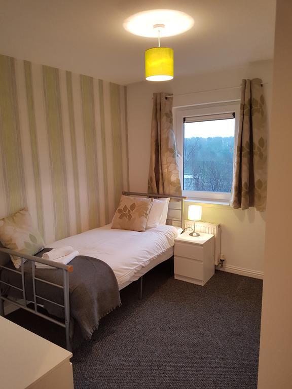 Bathgate Contractor And Business Apartment ภายนอก รูปภาพ