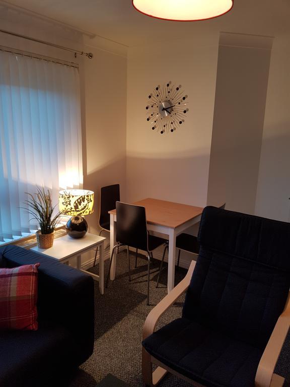 Bathgate Contractor And Business Apartment ภายนอก รูปภาพ